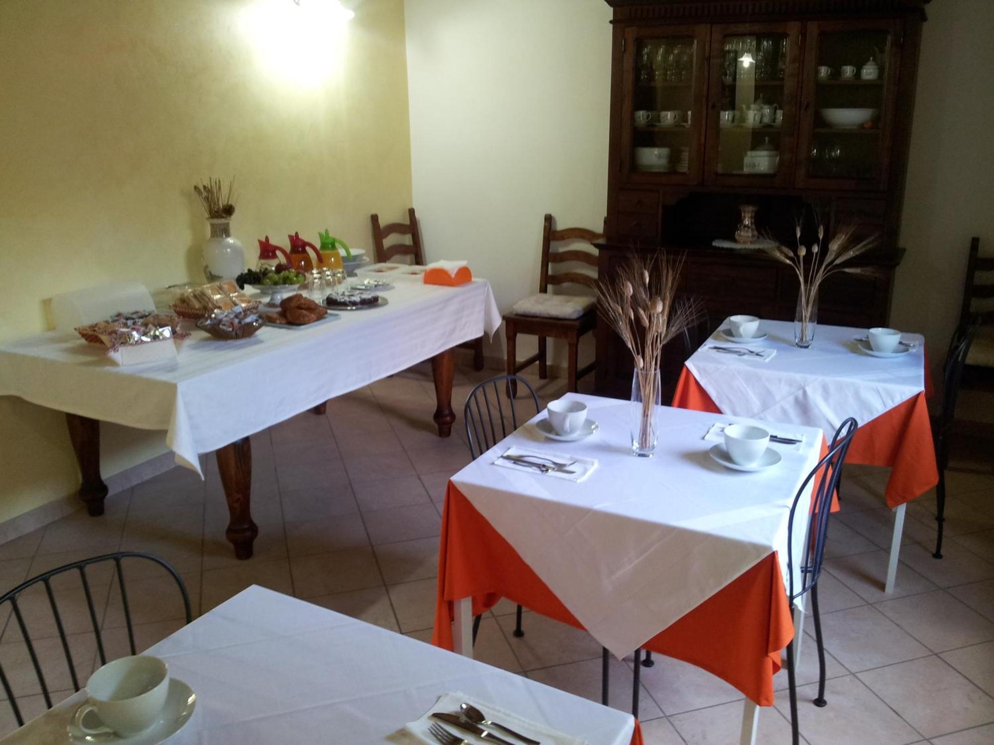 Bed and Breakfast Bb Parco Del Mincio Вирджилио Экстерьер фото